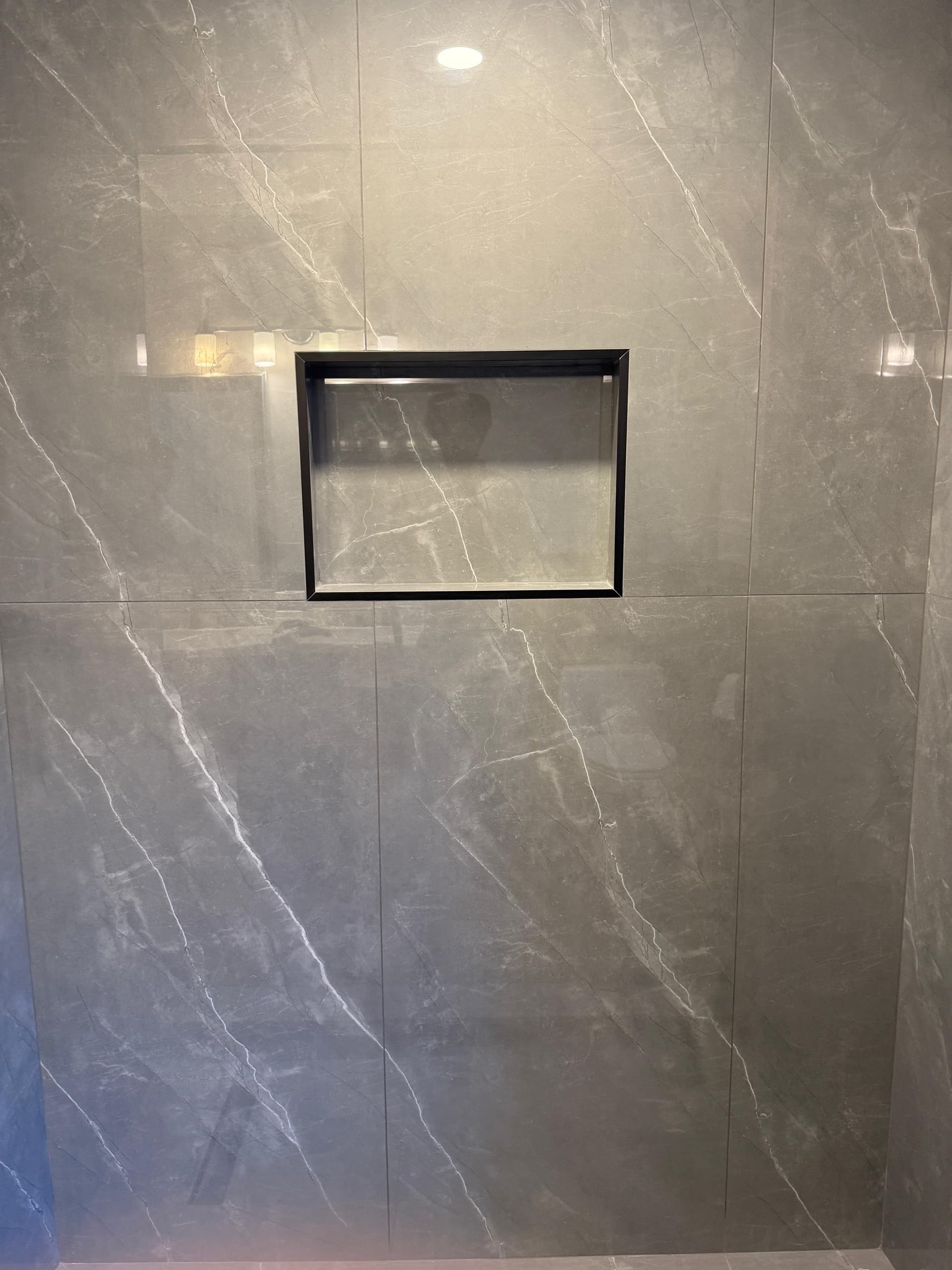 Marble Shower & Niche Detail in Springdale, Brampton by Anand Renovation